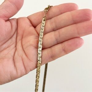 Vintage 14K Gold Plated Link Style Pattern Necklace Beautiful Chain Textured